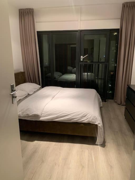 Stunning View Apt Free Parking Roterdão Exterior foto